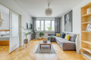 Full Apartment BEST Location in Center
